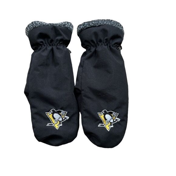 Pittsburgh Penquins NHL youth boys mittens size 8-20. - Picture 1 of 6